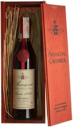 Арманьяк "Castarede" Armagnac AOC, 1995, wooden box, 0.7 л - Фото 1