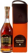 Коньяк Арарат "Ани", в подарочной сумке, 0.7 л Коньяк Арарат "Ани", в подарочной сумке, 0.7 л