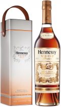Коньяк "Hennessy" VSOP 200th Anniversary, gift box, 0.7 л Коньяк "Hennessy" VSOP 200th Anniversary, gift box, 0.7 л