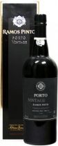Портвейн Ramos Pinto, Porto Vintage 1982, gift box Портвейн Ramos Pinto, Porto Vintage 1982, gift box