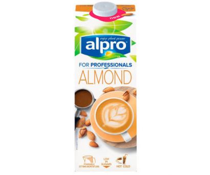 Напиток соевый натуральный Alpro Профешнл со вкусом миндаля 1000мл 8 шт./упаковка