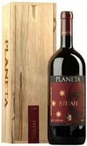Вино Planeta, Syrah, Sicilia IGT, 2007, wooden box, 1.5 л Вино Planeta, Syrah, Sicilia IGT, 2007, wooden box, 1.5 л