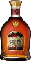Коньяк Арарат Васпуракан, 0.7 л Коньяк Арарат Васпуракан, 0.7 л
