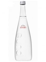 Упаковка минеральной негазированной воды Evian 0.75 л х 12 бутылок Упаковка минеральной негазированной воды Evian 0.75 л х 12 бутылок