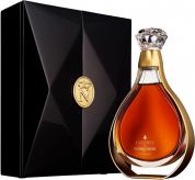Коньяк "L'Essence de Courvoisier", gift box, 0.7 л Коньяк "L'Essence de Courvoisier", gift box, 0.7 л