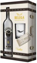 Водка "Белуга" Нобл, в подарочной коробке с бокалом, 0.7 л Водка "Белуга" Нобл, в подарочной коробке с бокалом, 0.7 л