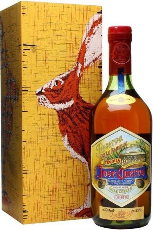 Текила Jose Cuervo, "Reserva de la Familia" Extra Anejo, gift box, 0.7 л - Фото 1