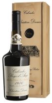 Кальвадос Calvados Coeur de Lion Pays d'Auge, wooden box 1976 - 0,7 л Кальвадос Calvados Coeur de Lion Pays d'Auge, wooden box 1976 - 0,7 л