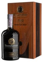 Виски Bunnahabhain Canasta, wooden box 1980 - 0,7 л Виски Bunnahabhain Canasta, wooden box 1980 - 0,7 л