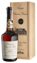 Кальвадос Calvados Coeur de Lion Pays d'Auge 1979 - 0,7 л Кальвадос Calvados Coeur de Lion Pays d'Auge 1979 - 0,7 л