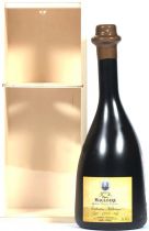 Кальвадос Pere Magloire, Calvados Millesime, 1978, wooden box, 0.7 л Кальвадос Pere Magloire, Calvados Millesime, 1978, wooden box, 0.7 л