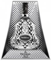 Коньяк Hennessy X.O Exclusive with gift box, 0.7 л Коньяк Hennessy X.O Exclusive with gift box, 0.7 л