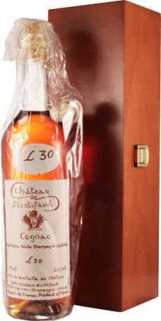 Коньяк Chateau de Montifaud 30 Years Old, Fine Petite Champagne AOC, wooden box, 0.7 л - Фото 1