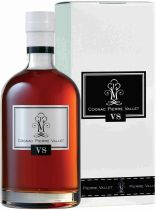 Коньяк "Pierre Vallet" VS, gift box, 0.7 л Коньяк "Pierre Vallet" VS, gift box, 0.7 л