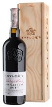 Вино Taylor's Quinta de Vargellas, gift box 2012 - 0,75 л Вино Taylor's Quinta de Vargellas, gift box 2012 - 0,75 л