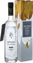 Водка Арцах Кизиловый, в подарочной коробке, 0.5 л Водка Арцах Кизиловый, в подарочной коробке, 0.5 л