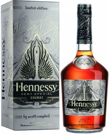 Коньяк Hennessy V.S., Limited Edition by Scott Campbell, gift box, 0.7 л - Фото 1