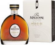 Кальвадос Pere Magloire, Memoire XO, gift box, 0.7 л Кальвадос Pere Magloire, Memoire XO, gift box, 0.7 л
