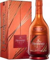 Коньяк Hennessy V.S.O.P., gift box "Limited Edition by Peter Saville", 0.7 л Коньяк Hennessy V.S.O.P., gift box "Limited Edition by Peter Saville", 0.7 л