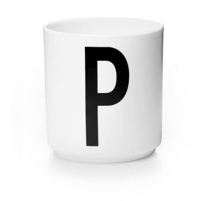 Персональна фарфорова чашка P, Design Letters - Фото 1