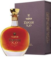 Коньяк Таврия Херсон XO 15 лет выдержки 0.7 л 42% Коньяк Таврия Херсон XO 15 лет выдержки 0.7 л 42%