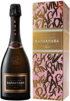 Игристое вино "Балаклава" Пино Нуар Брют Розе, в подарочной коробке "Пати" Игристое вино "Балаклава" Пино Нуар Брют Розе, в подарочной коробке "Пати"