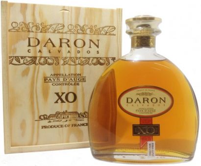 Кальвадос "Daron" XO, Calvados Pays d'Auge AOC, gift box, 0.7 л
