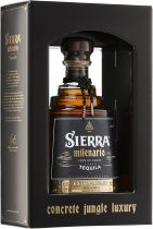 Текила "Sierra" Milenario Extra Anejo, gift box, 0.7 л Текила "Sierra" Milenario Extra Anejo, gift box, 0.7 л