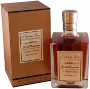 Коньяк Normandin-Mercier, "La Peraudiere" Grande Champagne AOC, gift box, 0.7 л Коньяк Normandin-Mercier, "La Peraudiere" Grande Champagne AOC, gift box, 0.7 л