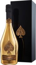 Шампанское Armand de Brignac Gold белое брют 0.75 л 12.5% в подарочной коробке Шампанское Armand de Brignac Gold белое брют 0.75 л 12.5% в подарочной коробке