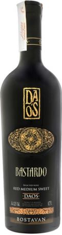 Вино Bostavan DAOS Bastardo medium sweet красное сухое 0.75 л 13%