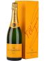 Шампанское Veuve Clicquot Ponsandin Brut белое брют 0.75 л 12% в подарочной упаковке