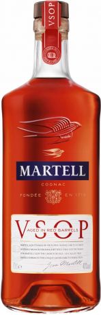 Коньяк Martell V.S.O.P. 0.7 л 40% в подарочной упаковке