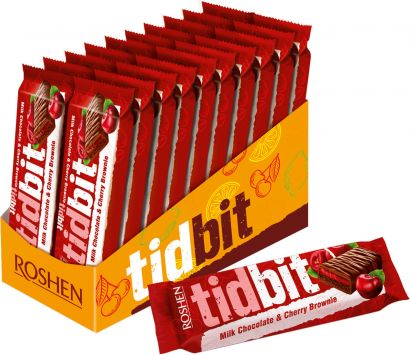 Упаковка шоколадных батончиков Roshen TidBit с начинкой Вишневый брауни 70 г х 20 шт
