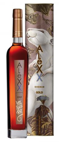 Коньяк Таврия AleXX Gold 0.5 л 40% в подарочной упаковке - Фото 1