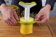 Нож для ананасов Tomorrow's Kitchen Pineapple Slicer & Wedger J-Hook 22 см - Фото 4