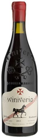 Вино Winiveria Kindzmarauli красное полусладкое 0.75 л 12.5%